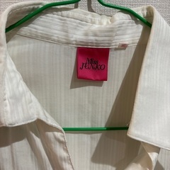 レディース　白　シャツの画像