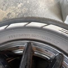 中古タイヤのみ195/80R15 107/105N LTの画像