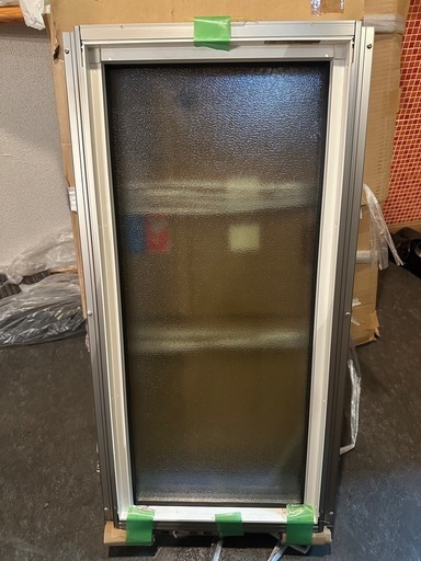【未施工・新古品】YKK AP エピソードFIX窓 H2/YW 405×870 引取限定