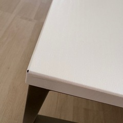 ガラステーブル
の画像