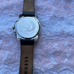 DIESELの「MEGA CHIEF（メガチーフ）」シリーズモデル DZ4423 の画像