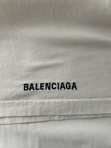 バレンシアガ　バックロゴTシャツ メンズSサイズ