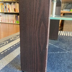 ガラスローテーブルの画像