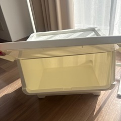 IKEAの収納ケース４つの画像