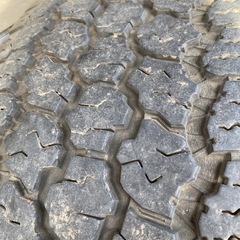 新型ディフェンダー　純正19インチホイールとタイヤの画像