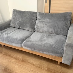 【お譲り先決定
】ゆったりふかふかソファの画像