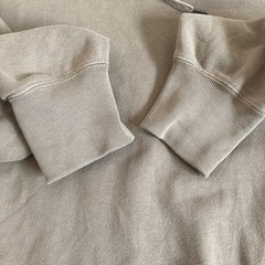 UNIQLOトレーナーの画像