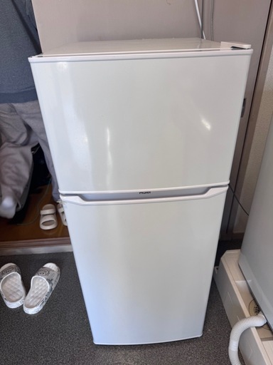 23年製haier130L冷蔵庫