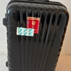 スーツケース中型の画像