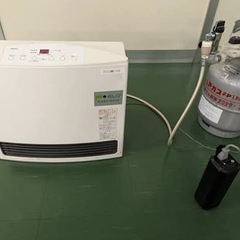 【0円で譲ってください！！】石油ストーブ、ガスファンヒーター、ガスコンロ、自転車、タイヤ付アルミホイールなどの画像