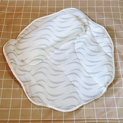 新品⭐️ 浴槽枕 ヘッドレスト 浴槽の首と背中のサポート 3Dエアメッシュクッションの画像