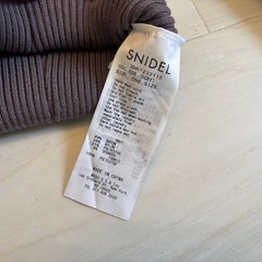 スナイデル トップスの画像