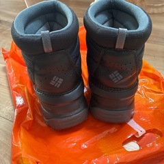 Columbia   スノーブーツの画像