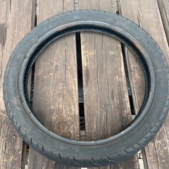 リトルカブ、タイヤの画像