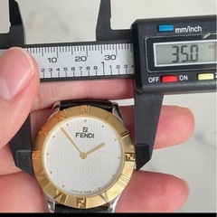 FENDI 時計の画像