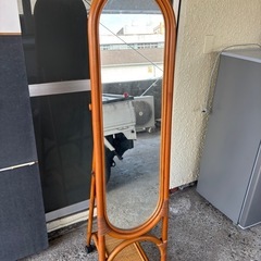 レトロ調姿見折り畳み式の画像