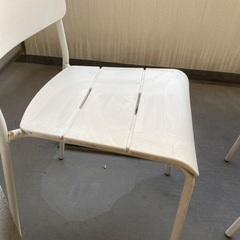 16時まで　パイプ椅子2脚の画像