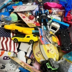  ≪小さめの玩具≫まとめて大量　（お持ち帰りの箱はご用意ください）        	272050000SK109の画像