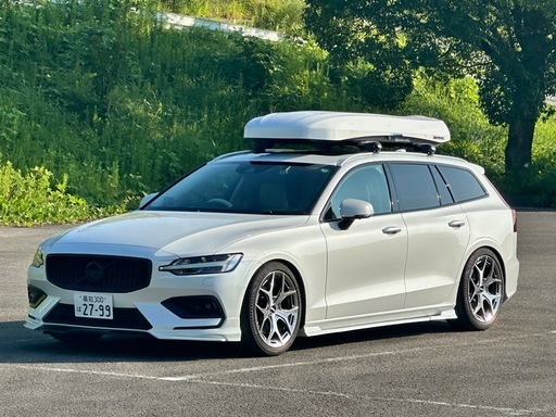 引き取り限定　inno   brw660wh ルーフボックス