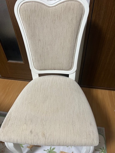 決まりましたダイニングテーブルイスセット明日の午前なら0円