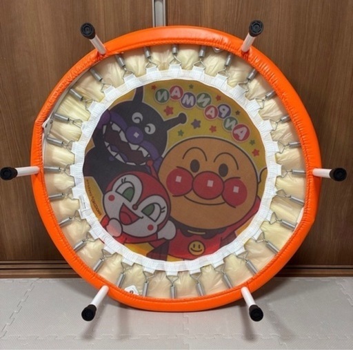 アンパンマントランポリン、折りたたみ滑り台
