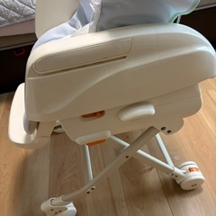 コンビ　ハイローチェアーの画像