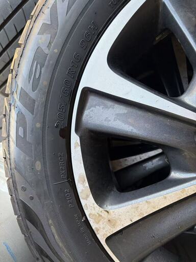 （商談中）トヨタ純正ホイール付きタイヤ4本セット（BRIDGESTONE 205/60R16）