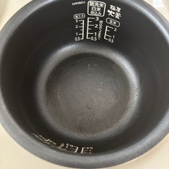 炊飯器 3合 一人暮らし 米屋の旨み ジャー炊飯器 3合 ERC-MB30-W アイリスオーヤマの画像