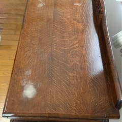 英国アンティークキャビネットの画像