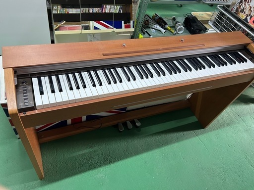 ? CASIO 電子ピアノ PX-720C 88鍵盤 3ペダル付き