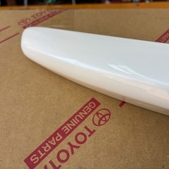 ＡＷＳ　210クラウン　　ハイブリッド　左テールレンズ  リアスポイラーの画像