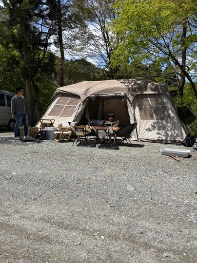 キャンプ　テント　