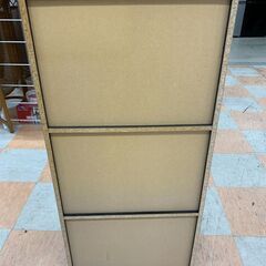 ＼家具＊家電のお店／【ｼﾞｬﾝｸﾞﾙｼﾞｬﾝｸﾞﾙ石川金沢店】カラーボックス 黒　 W(幅)41.5×D(奥行き)29×H(高さ)88cmの画像