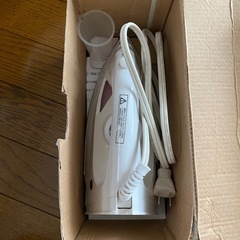 スチームアイロン 山善（YAMAZEN）SI-1000【美品・箱・説明書付】の画像