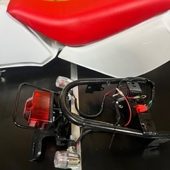 モンキー　ゴリラ　ダックス　シャリー　エイプ の画像