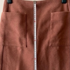 差し上げます　GU ジーユー　台型　ミニスカート　サーモンピンク　くすみピンク　Mの画像