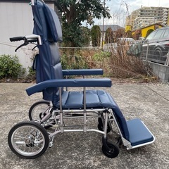車椅子リクライニングの画像