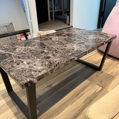 ローテーブルの画像