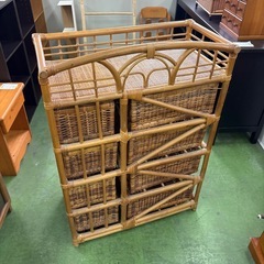 ラタンキャビネット　収納家具　収納棚　籐　天然素材　レトロ　の画像