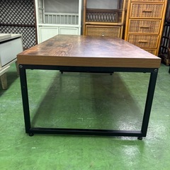 ニトリ センターテーブル ステイン9848 MBR ローテーブル リビングテーブル アイアン脚 インダストリアル ヴィンテージ風 ミドルブラウン 机 組み立て済みの画像