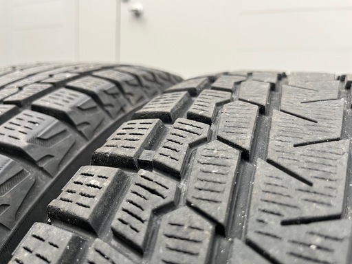 スタッドレス　225/65R17　ヨコハマ　iceGUARD 4本