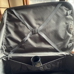 【お取引き中】中古　　大きいキャリーバックの画像