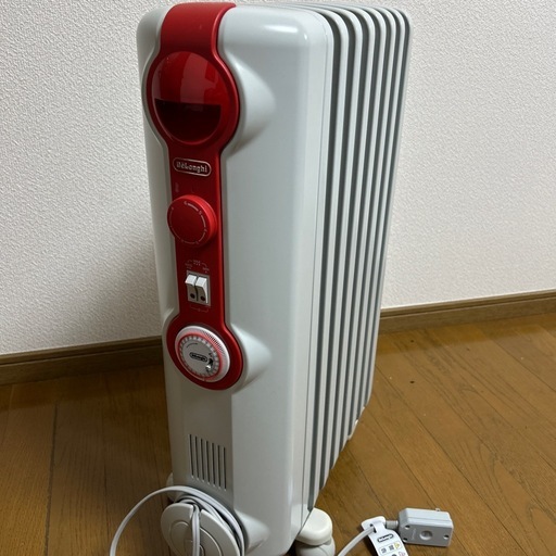 デロンギ　オイルヒーター