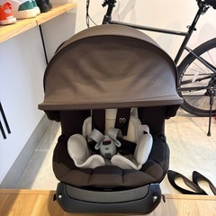 エールべべ チャイルドシートクルット NT2 カカオブラウンの画像