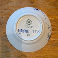 ロイヤルコペンハーゲン　深皿の画像