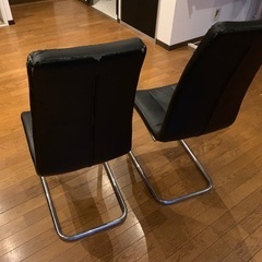 合成皮革ダイニングチェアーの画像