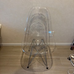 クリアチェアーの画像