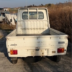 ダイハツハイゼットトラク🚘 軽トラ　ハイゼットトラック　【希少4WD】　軽トラック　パワフル低燃費５ＭＴ　走行小　エヤコンパワスッテラスペシャルの画像