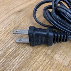 【ジモティー割引で最大15％OFF⭐️】　OVF-320cx 日立　石油ファンヒーター　木目調 赤茶色の画像