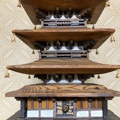 美品 希少 法隆寺　五重塔　孝心作　木製　焼板の画像